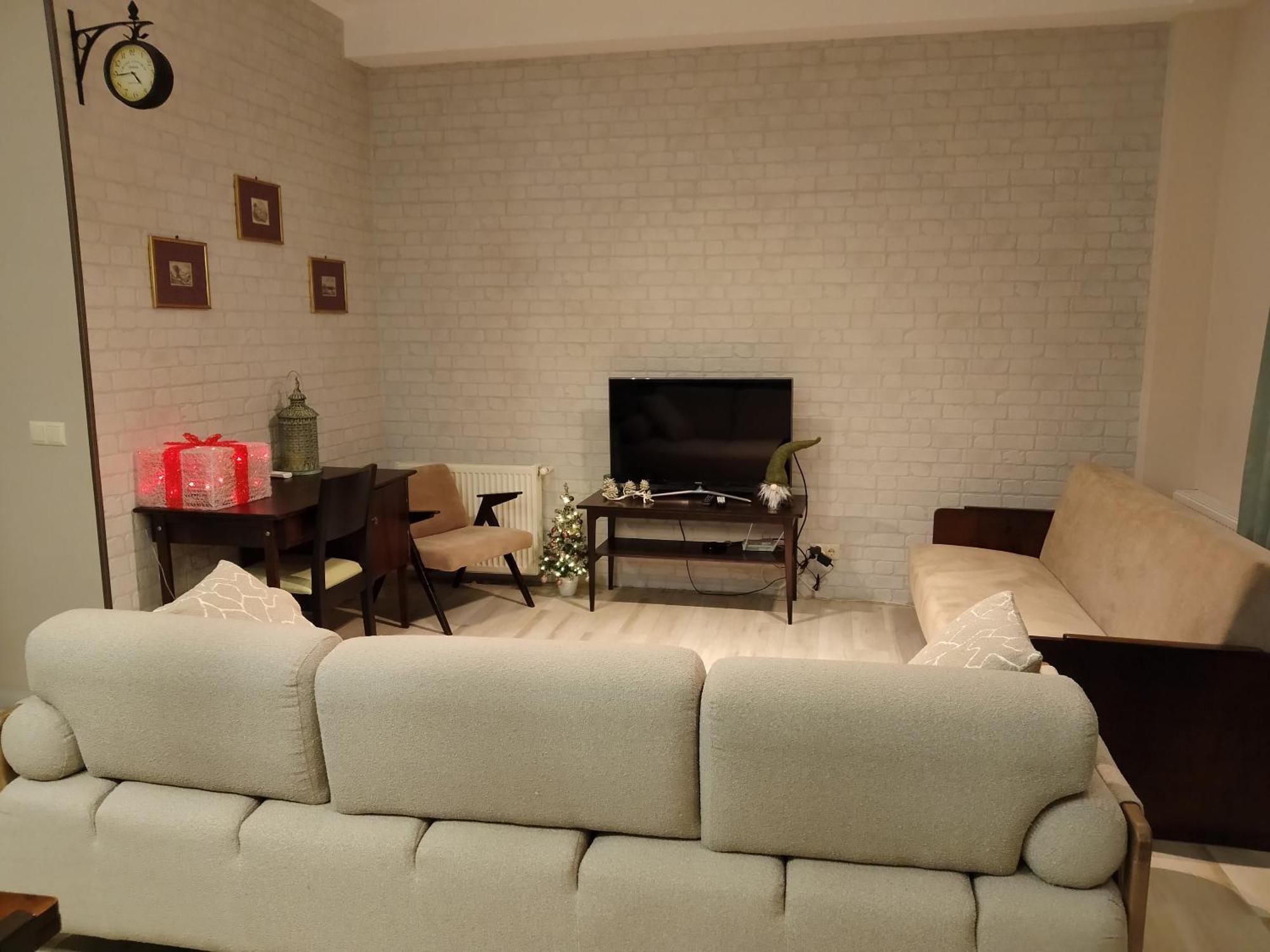 Medea'S Home Кутаиси Экстерьер фото