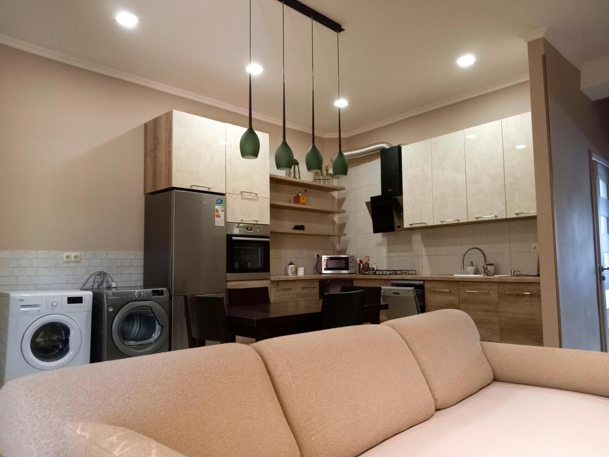 Medea'S Home Кутаиси Экстерьер фото